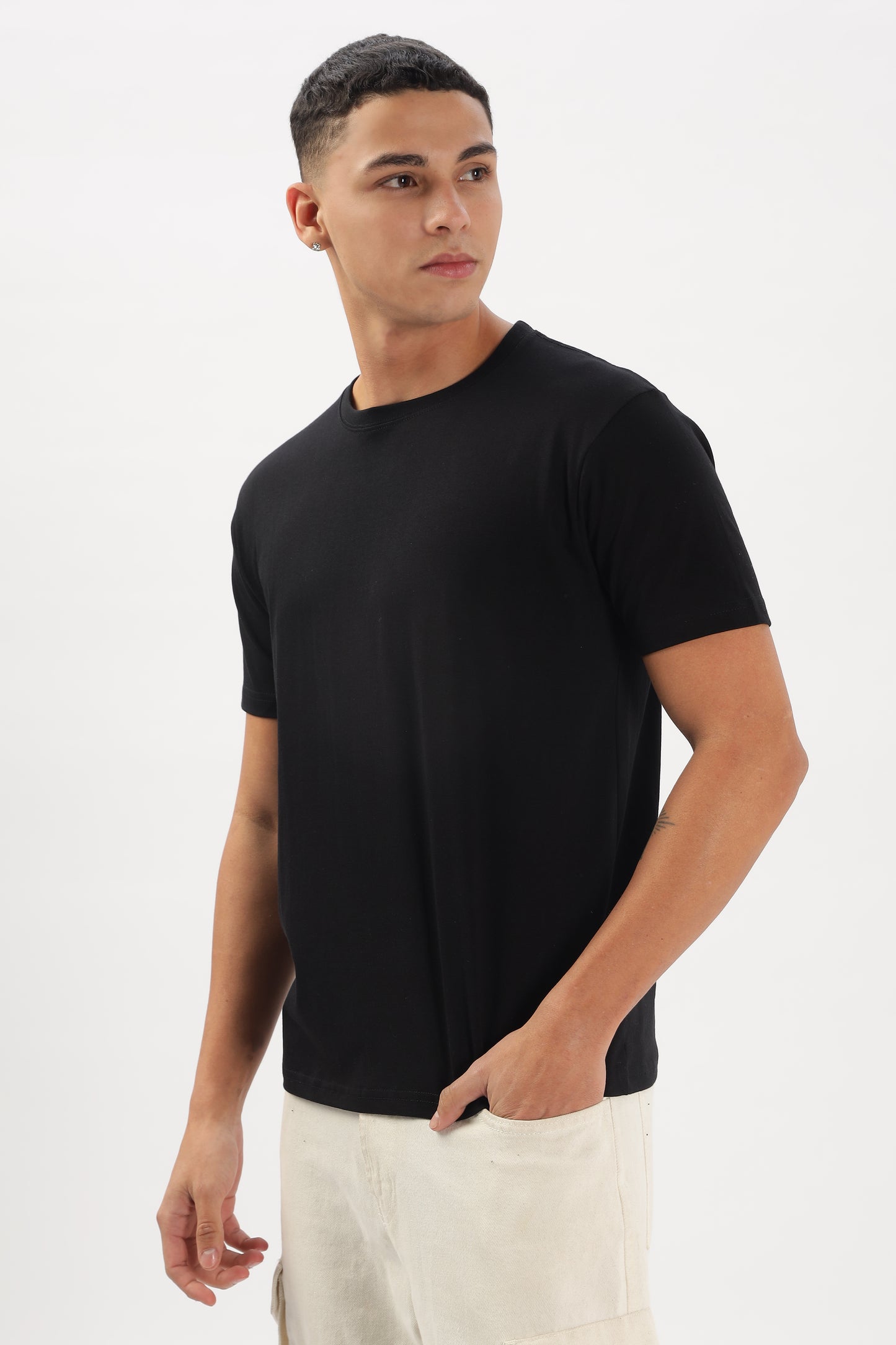 Black Classic T-shirt By ELLARISH